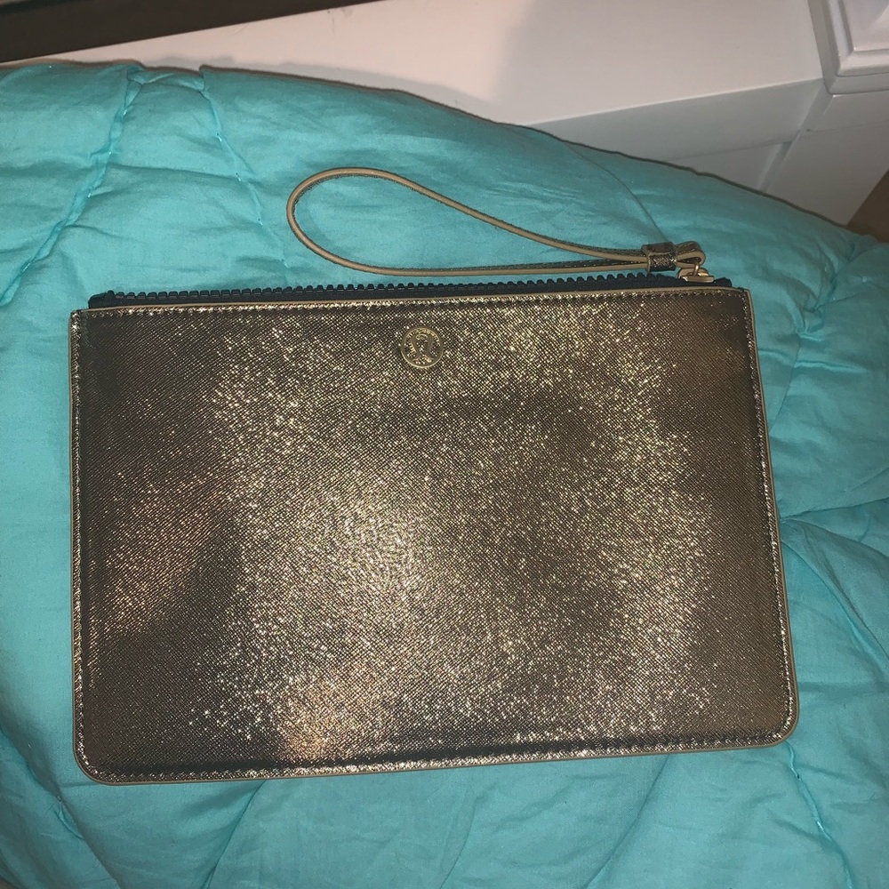NWOT gold lululemon wristlet